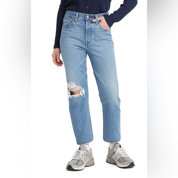 0212 501™ Ripped Crop Jeans LEVI'S® sz 28x26 light blue - Picture 2 of 9